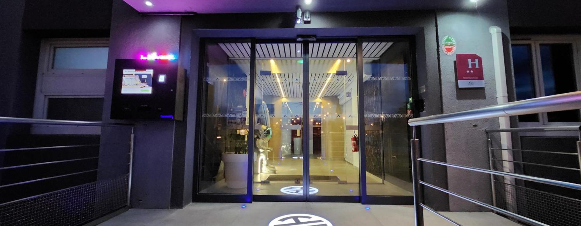Anais Hotel Bourges Nord Saint-Doulchard Exteriör bild